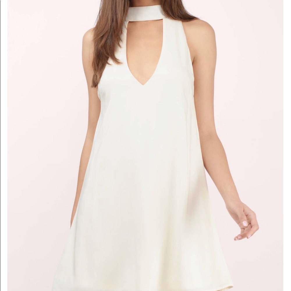 Tobi | White Choker Shift Dress